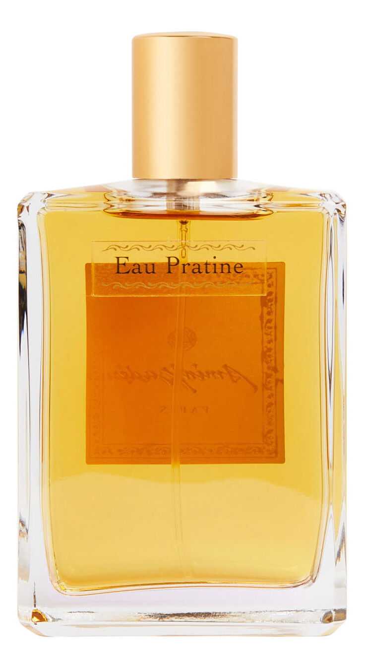 What is the history of Santa Maria Novella Ambra Eau de Cologne and how should it be worn for best results?